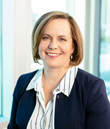 Stephania Luciuk — commissaire