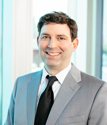 Mark Watton — commissaire