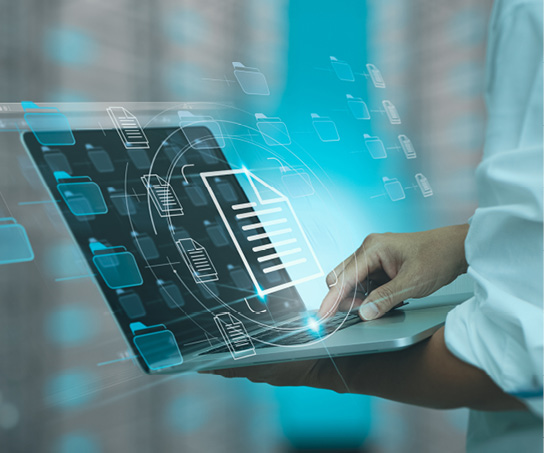 Travail sur un ordinateur portable