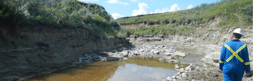 Marche d’inspection d’un cours d’eau