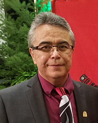 Chef tribal Tyrone McNeil, président