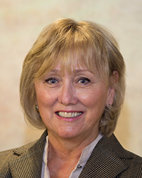 Alison&nbsp;Scott, membre du comité