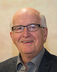 David Hamilton, membre présidant