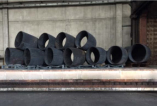 Figure 7 &ndash; Welded elbows placed in stacking arrangement